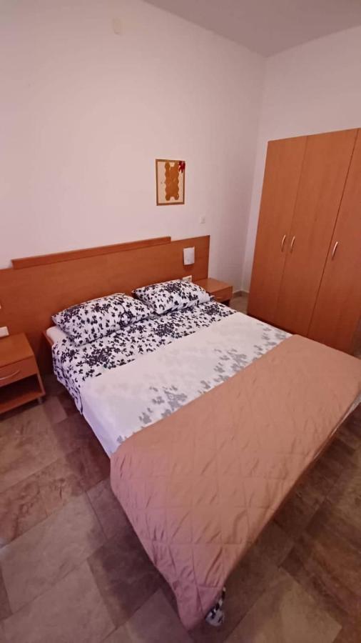 Apartments Senka Оребич Екстер'єр фото