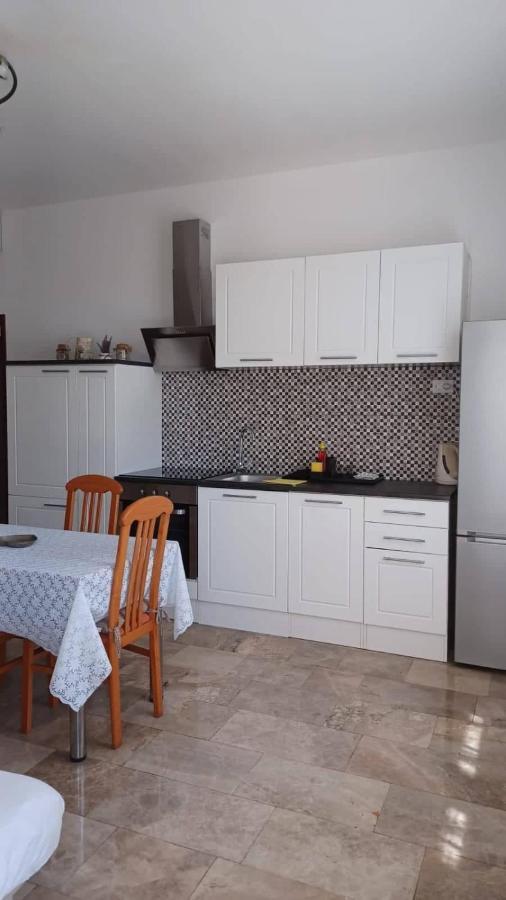 Apartments Senka Оребич Екстер'єр фото