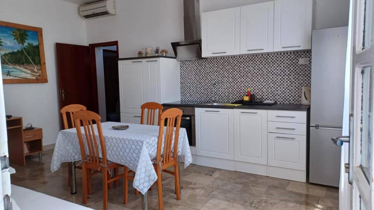 Apartments Senka Оребич Екстер'єр фото