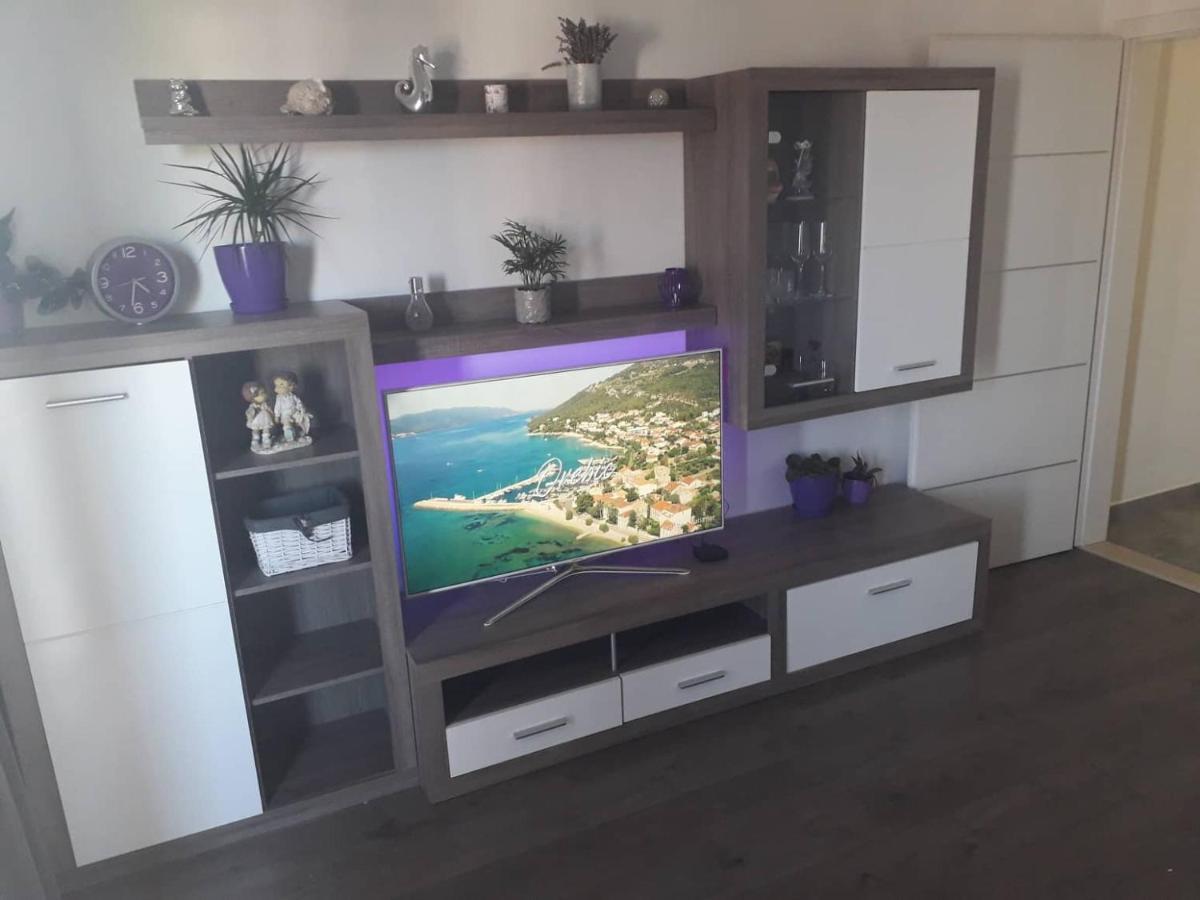 Apartments Senka Оребич Екстер'єр фото