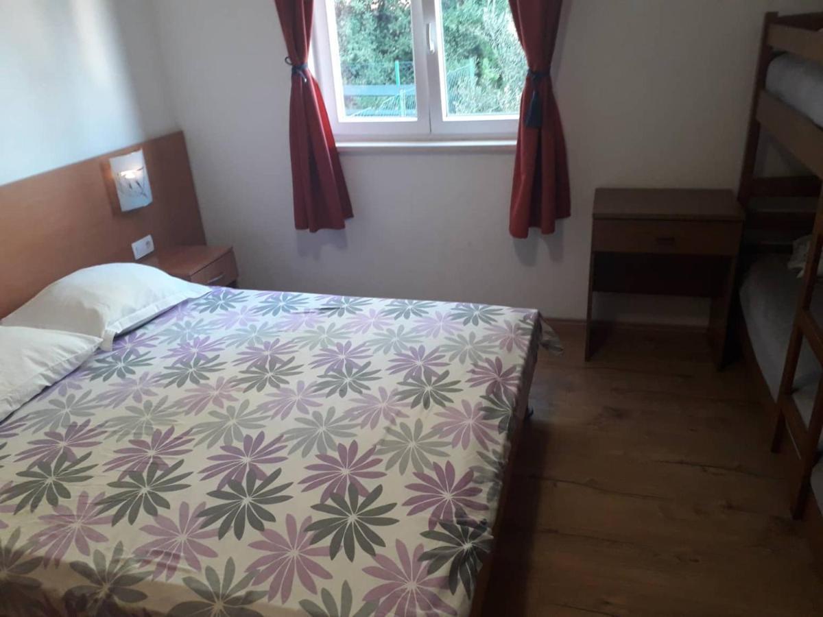 Apartments Senka Оребич Екстер'єр фото