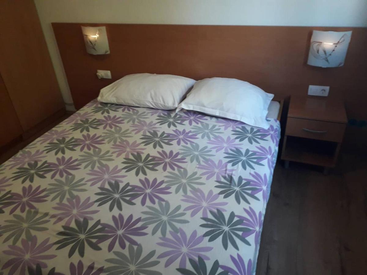 Apartments Senka Оребич Екстер'єр фото